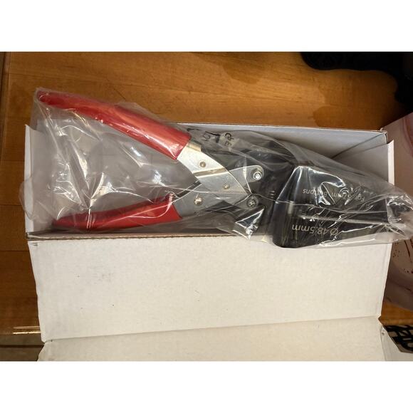 Handling Paper Cutter for 37mm buttons (48.5mm size) for buttons, scrapbook - Picture 3 of 4